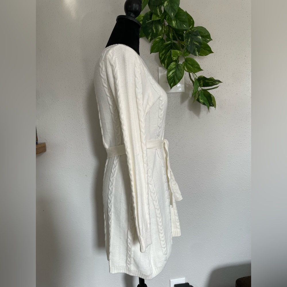 💖Sweet Stolies- Chic Cream Knit Long Sleeve Short Sweater Dress size 12 💫 - Picture 4 of 7